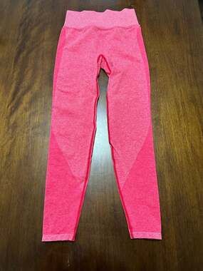 Pink seamless active legging small